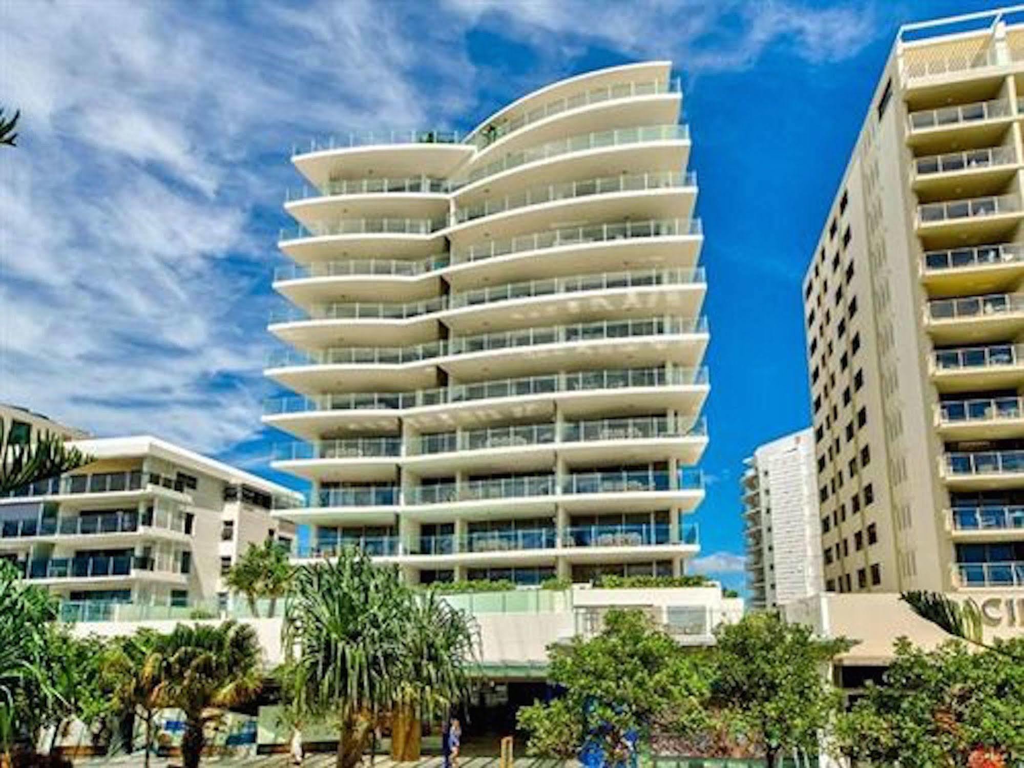 Sea Pearl A1 Beach Resort มูลูลาบา ภายนอก รูปภาพ
